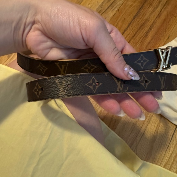 Louis Vuitton LV belt